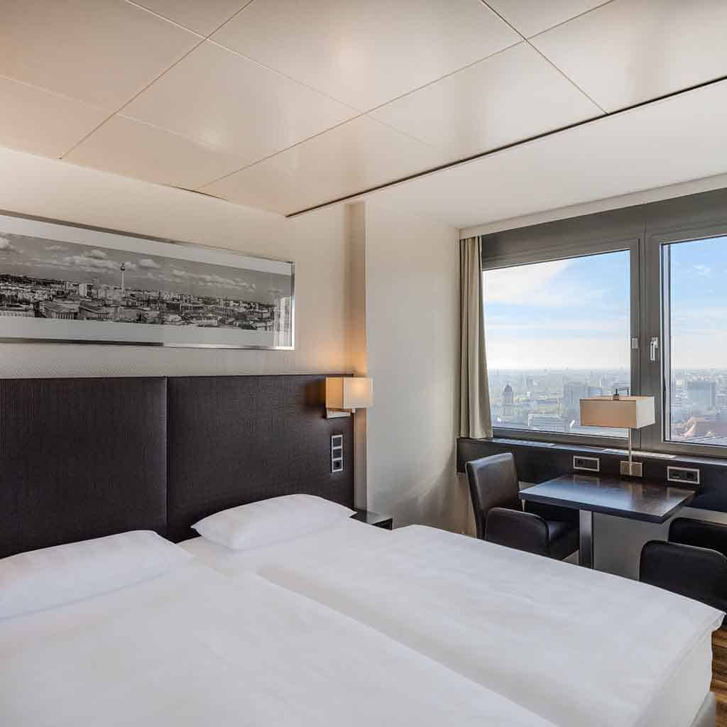 Panorama Zimmer mit Mehrblick