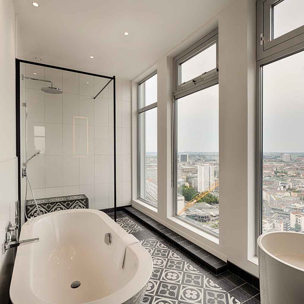 Sky Suite Corner Deluxe